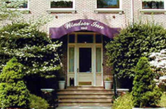 Windsor Inn 