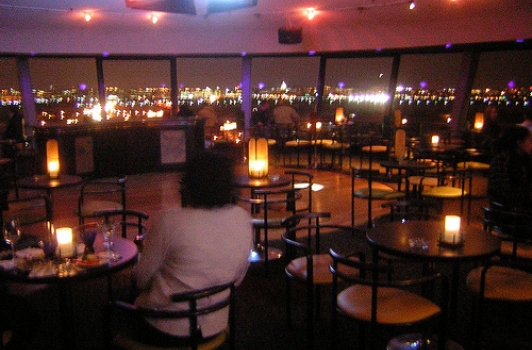 Skydome Lounge @ Crystal City