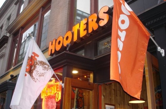Hooters DC