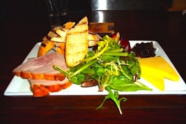 Queen Vic Ploughman's