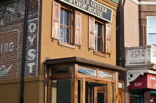 Senart's Oyster Bar & Chop House - Barracks Row DC